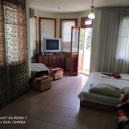 Apartment Center Varna Extérieur photo